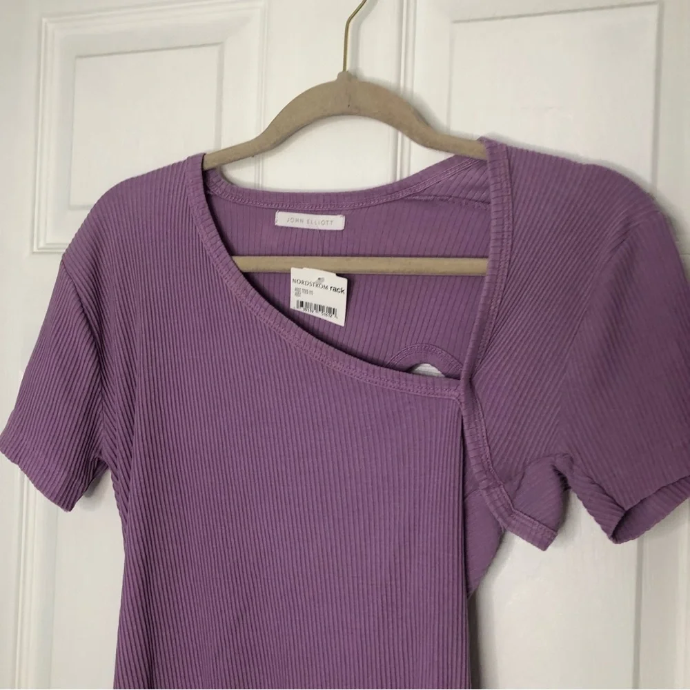John Elliott Supima Asymmetrical Cutout Tee - Picture 5 of 9